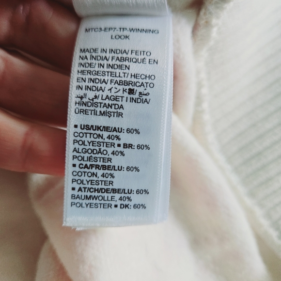 Making The Cut Drop Sleeves Boxy Half Zip Sweatshirt - Picture 5 of 6